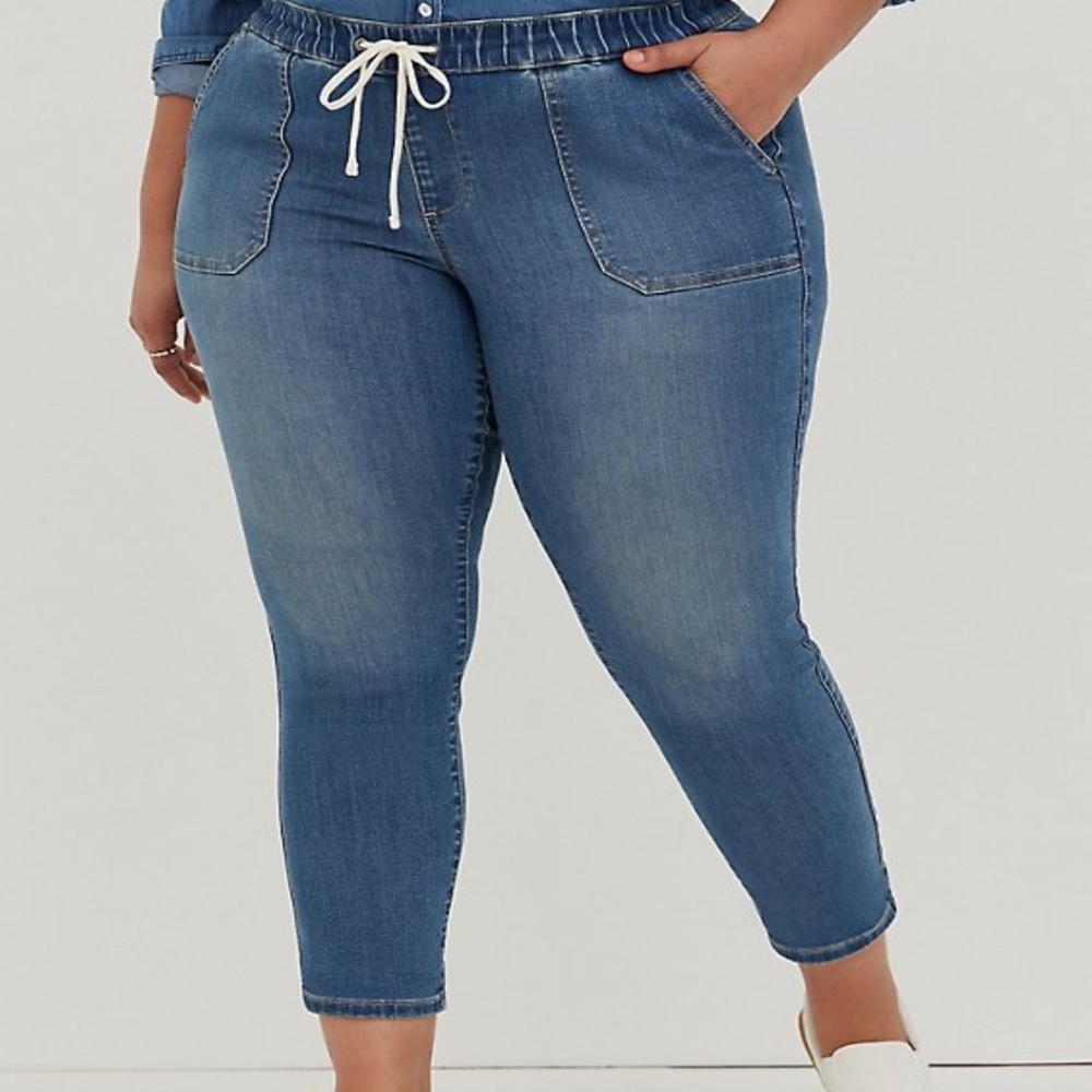 Torrid drawstring jeans. New without tags.